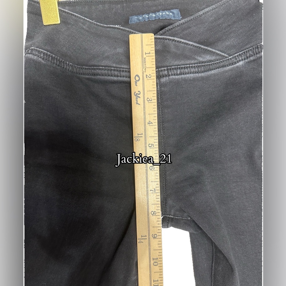 Women's Black Flared Jean - Picture 4 of 8